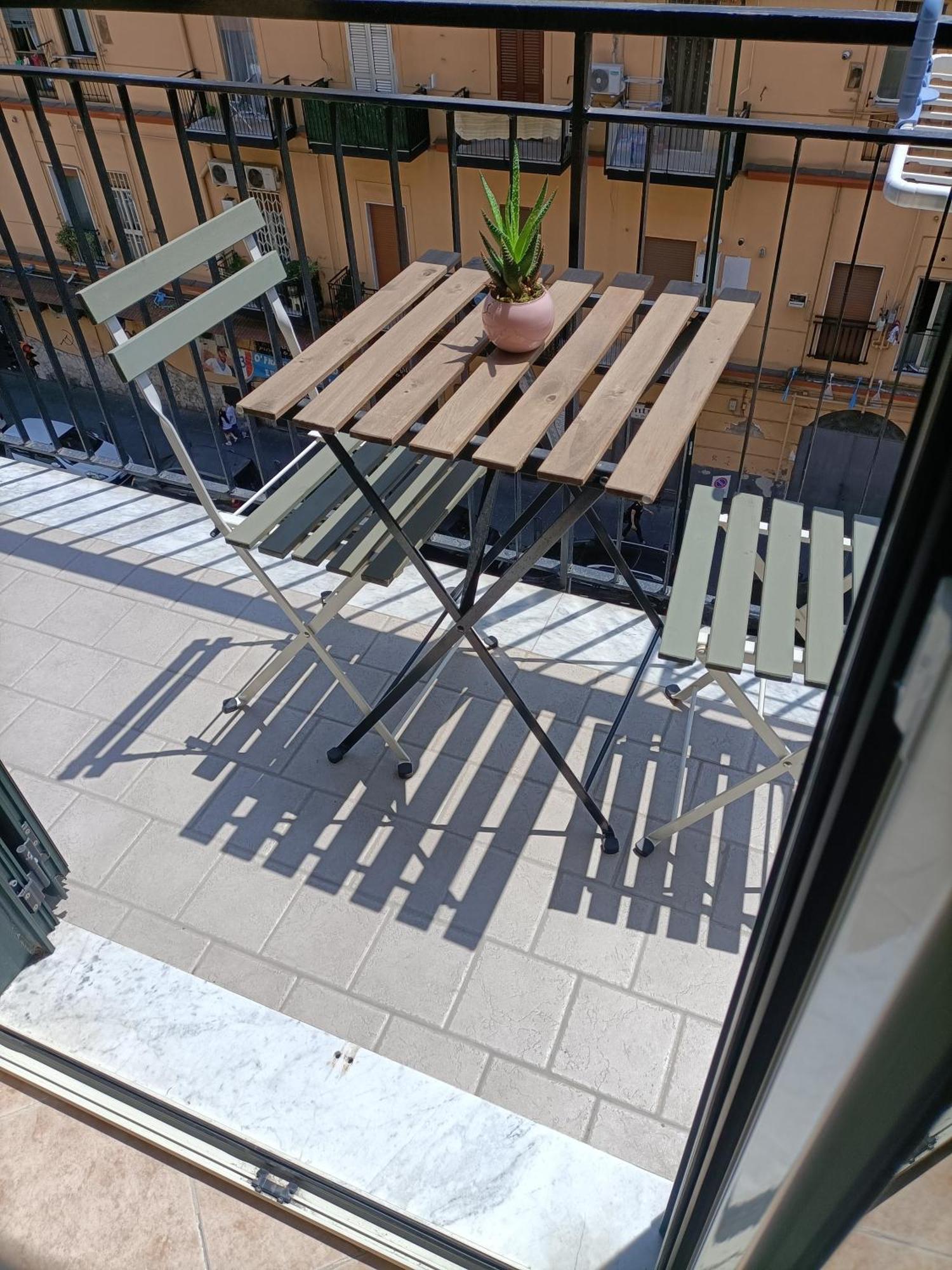 Appartamento: La Maison Verte Nápoles Exterior foto